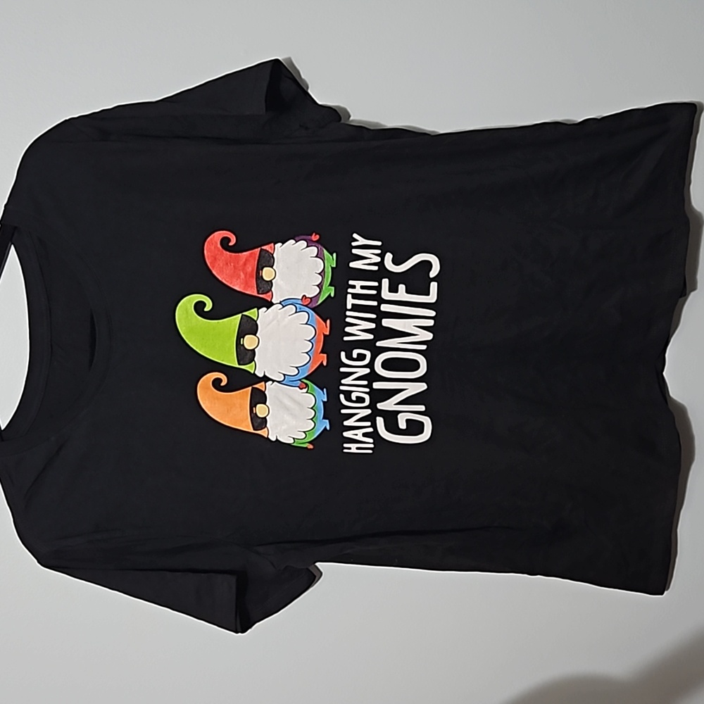 Hanging With My Gnomies Tshirt Size L #W-797
